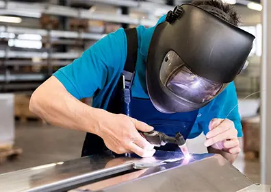 laser welding in metal processing